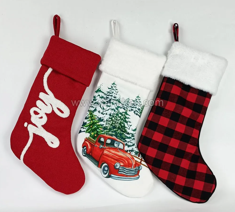 knit Christmas stockings